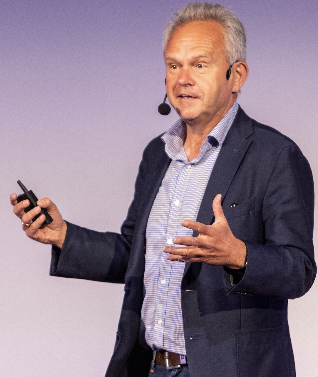 Gino Van Ossel, professor marketing, Vlerick